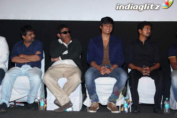 Vijay - Puneet Unveil 'Mugamoodi' Audio